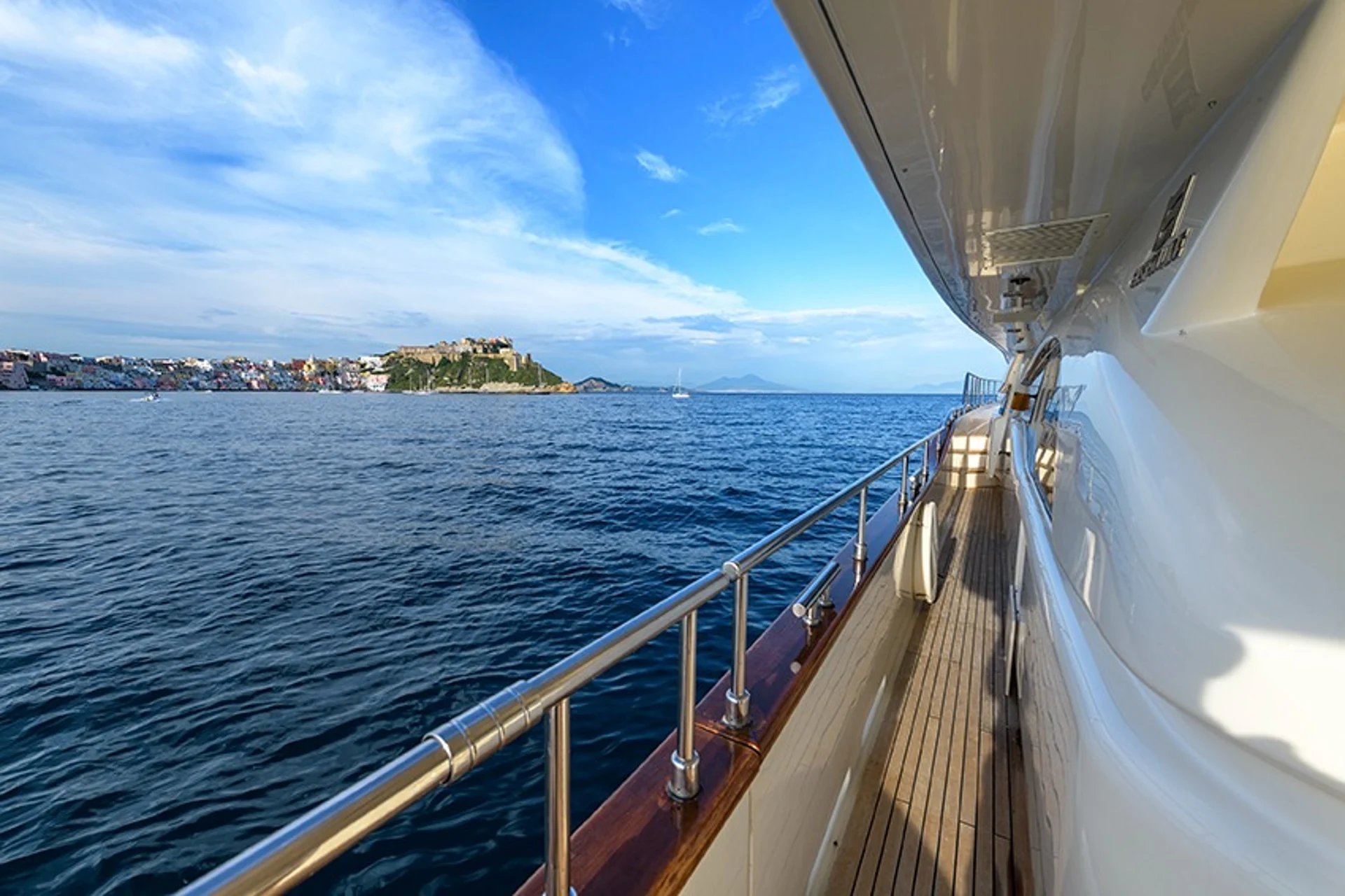 M/Y Willful for charter in Monaco et côte d'azur