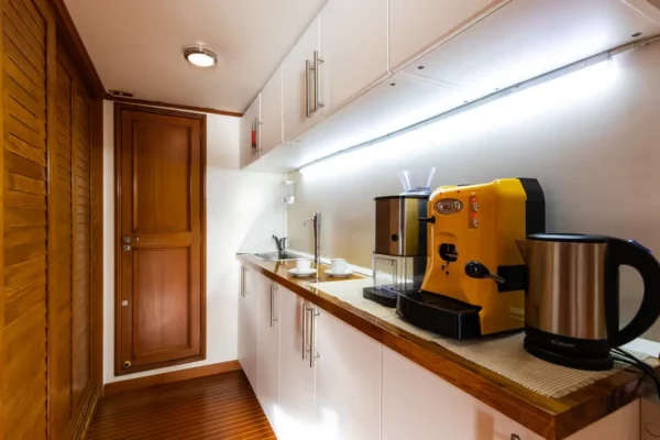 M/Y Nafisa yacht for sale