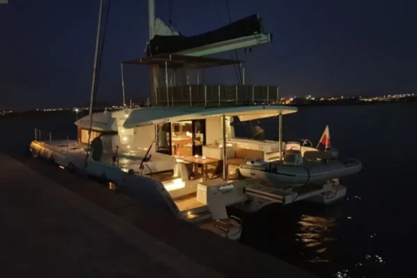 Colibri Catamaran for sale and for charter